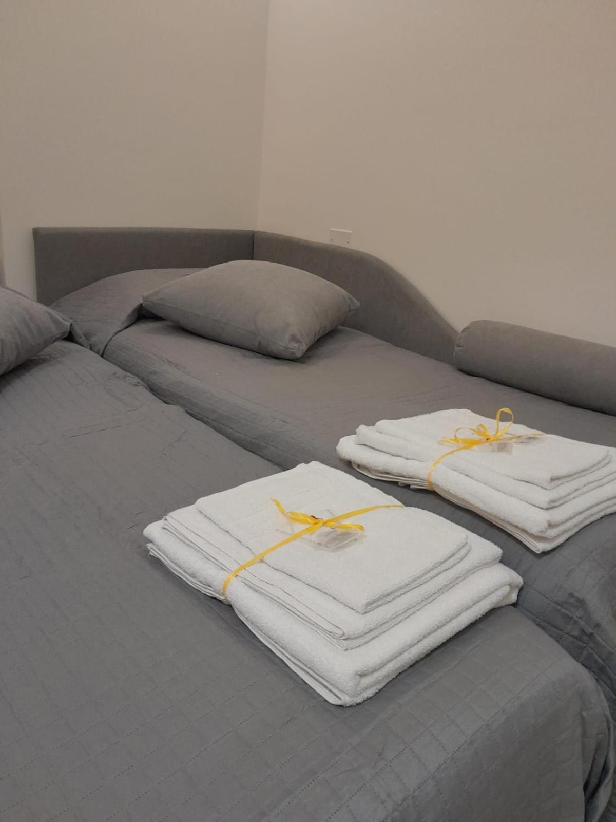 Monteoliveto 5 Bed & Breakfast Napoli Ngoại thất bức ảnh